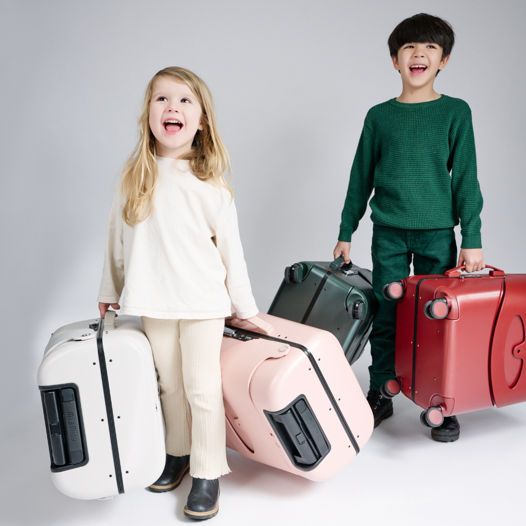 What Color Suitcase Should You Buy? Visibility and Style
